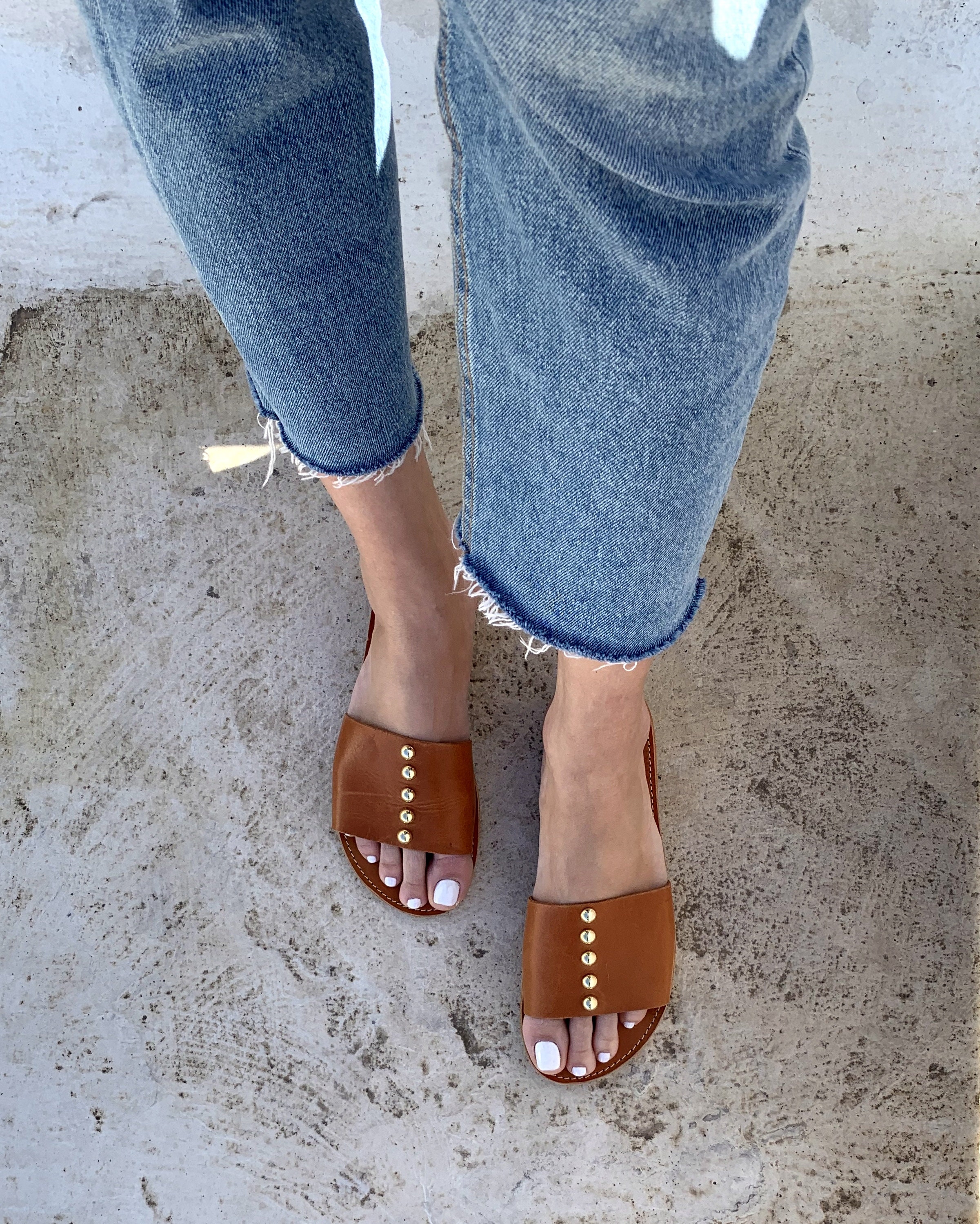 Leather Slides Tan Natural Color With Gold Studs