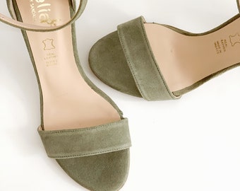 Sage Green Block Heels, Evening Shoes, Olive Green heels, Green Bridal Shoes, Green Bridesmaid shoes, bridal shoes,Sage green heels by Aelia