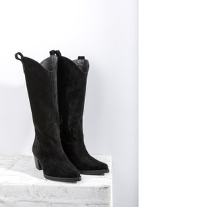 black suede boots 44euro size /13 us size