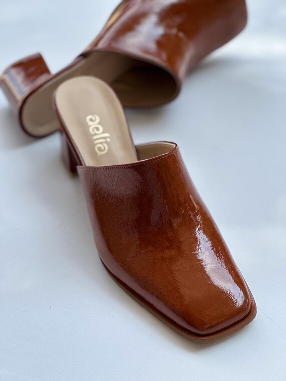 Handmade Brown Patent Leather Clogs – Square Toe Block Heel Mules