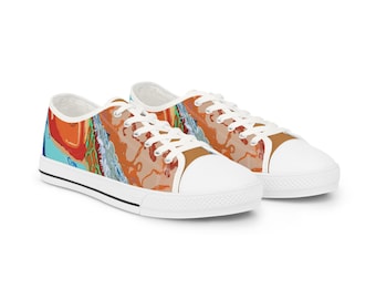 Jupiter with the red spot Men's Low Top Sneakers
