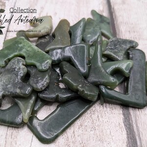 Large Tumbled Pounamu nephrite Jade Stone – Random Polished New Zealand Greenstone Offcut for Collectors & Metaphysical Use.