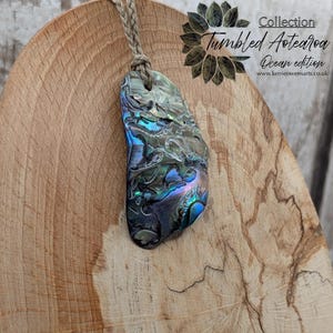 Large Freeform NZ Pāua Shell Pendant – Iridescent beach combed wild Abalone Statement Necklace, Natural statement Beach Jewellery.
