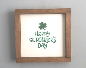 Happy St Patricks Day Wood Sign, St Patricks Day Decor, St Patricks Day Framed Wood Sign, Irish Decor, Celtic Decor, Farmhouse Framed Sign