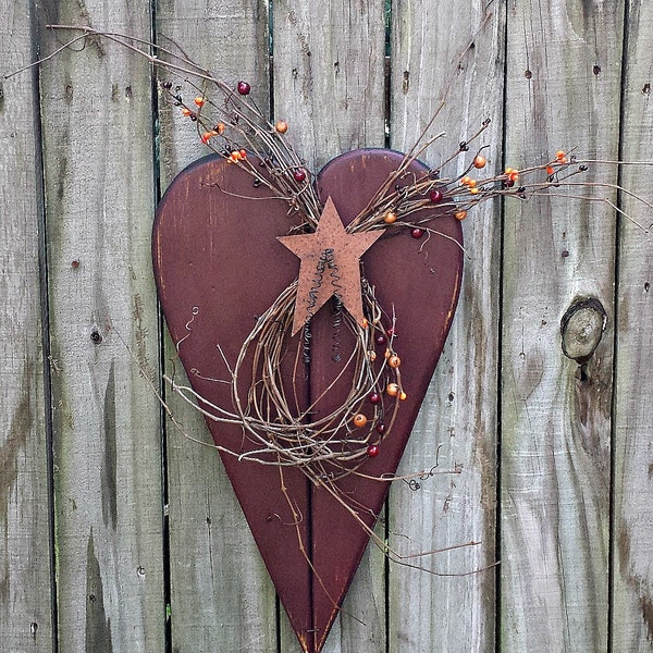 Large Primitive Autumn Fall Heart with Grapevine, Berries and Rusty Star - Solid Wood - FAAP, HAFAIR, OFG, TeamHaHa