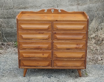 Franklin Shockey Hand Burnished Pine Gentleman's Chest ~ Vintage