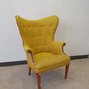 Butterfly hotsell wingback chair