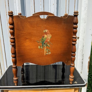 Wooden Magazine Rack with Parrot Decal, Record Album Holder ~ Colonial ~ Grandma&#39;s House