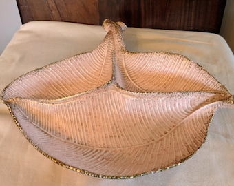 Plato de condimento rosa y dorado de California Originals Pottery