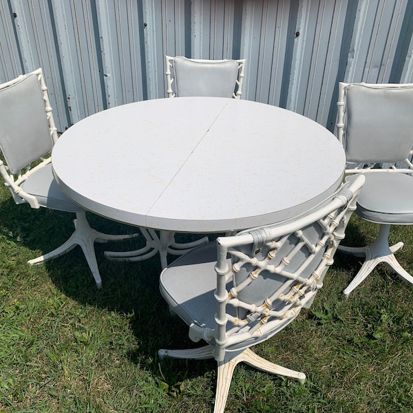 Kessler Industries Chinese Chippendale Dinette Set ~ Round Table w/4 Swivel Chairs ~ Cast Aluminum ~ Faux Bamboo