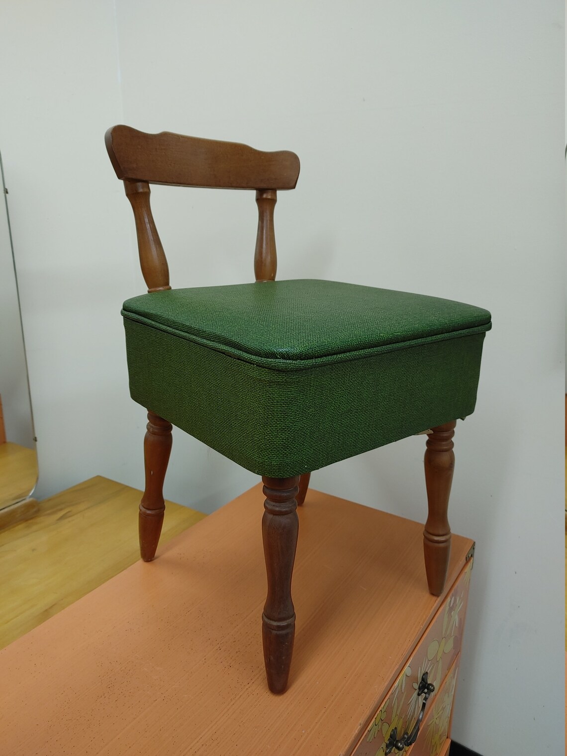 Adorable Vintage Sewing Chair w/Storage Avocado/Forest Green Etsy