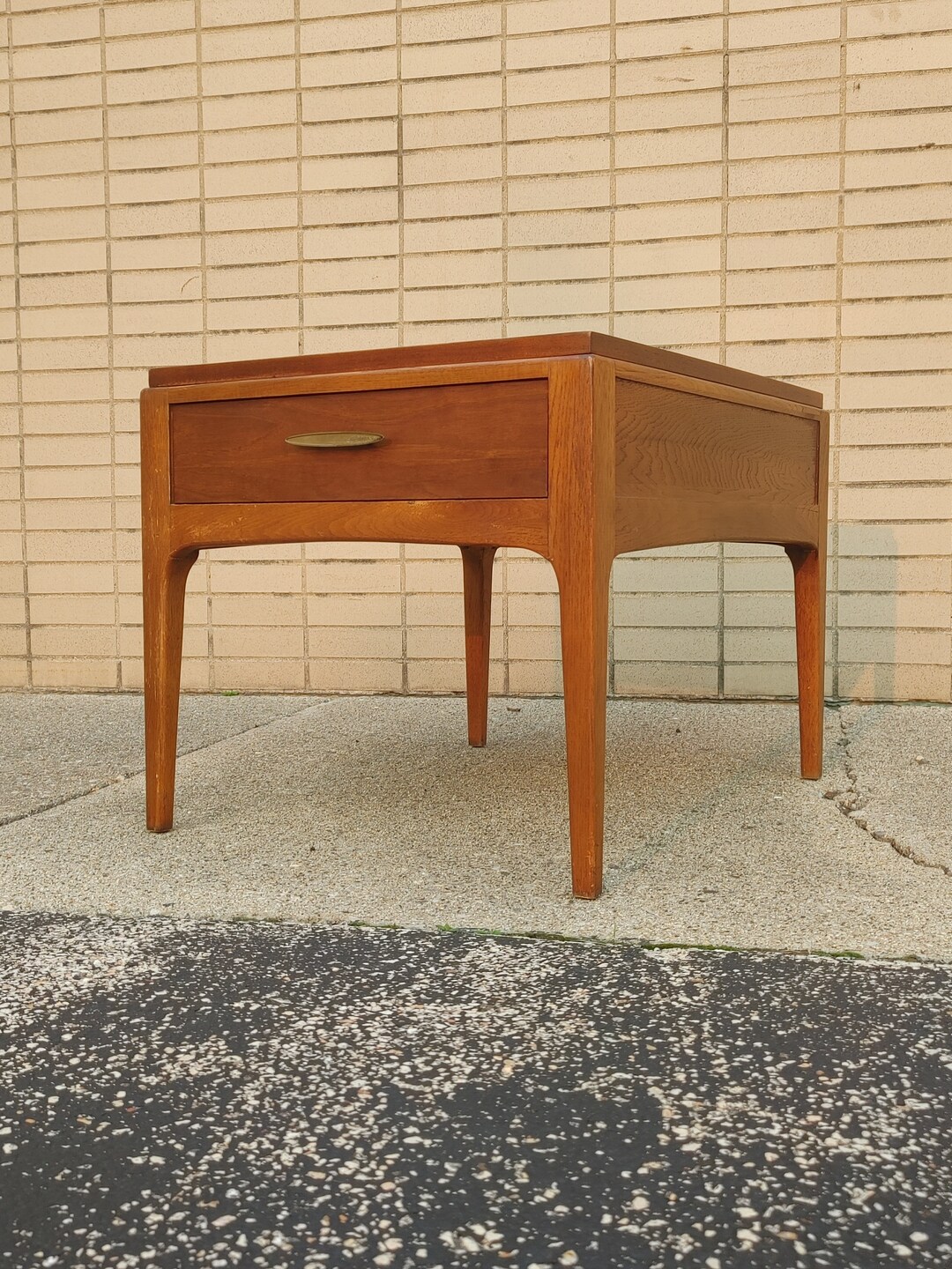 Lane rhythm end table discount