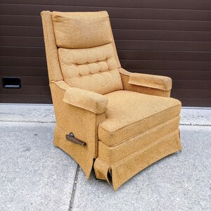 1970s lazy boy recliner clearance