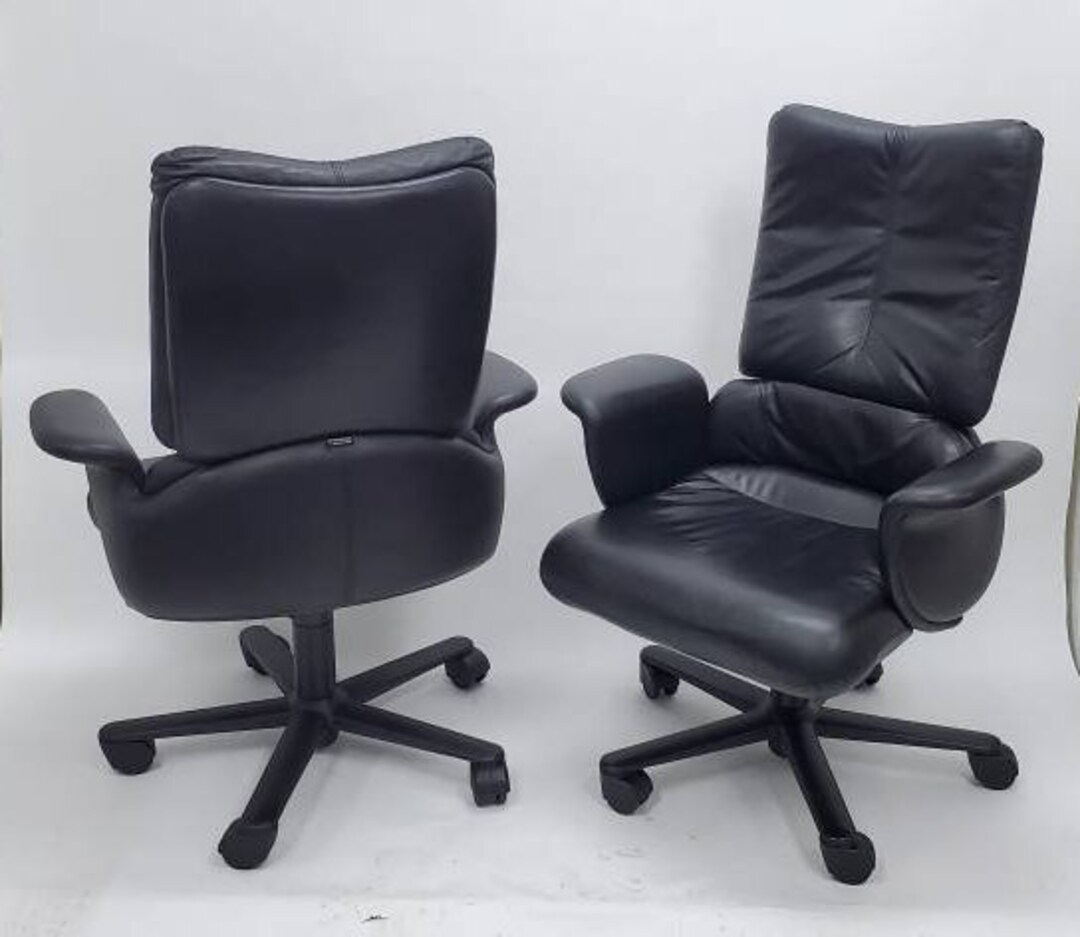 Herman miller on sale black leather chair