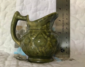 Crema de cerámica Camark o jarra pequeña ~ Estilo barroco ~ Cerámica