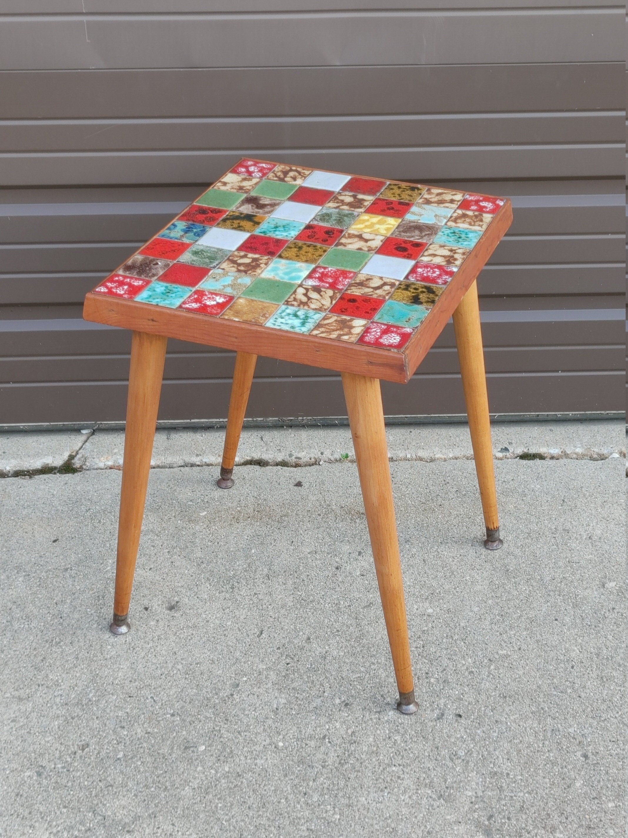 Vintage Ceramic Art Tile End Table ~ Colorful Handmade Side Round Tapered Wooden Legs Drinks Retro P