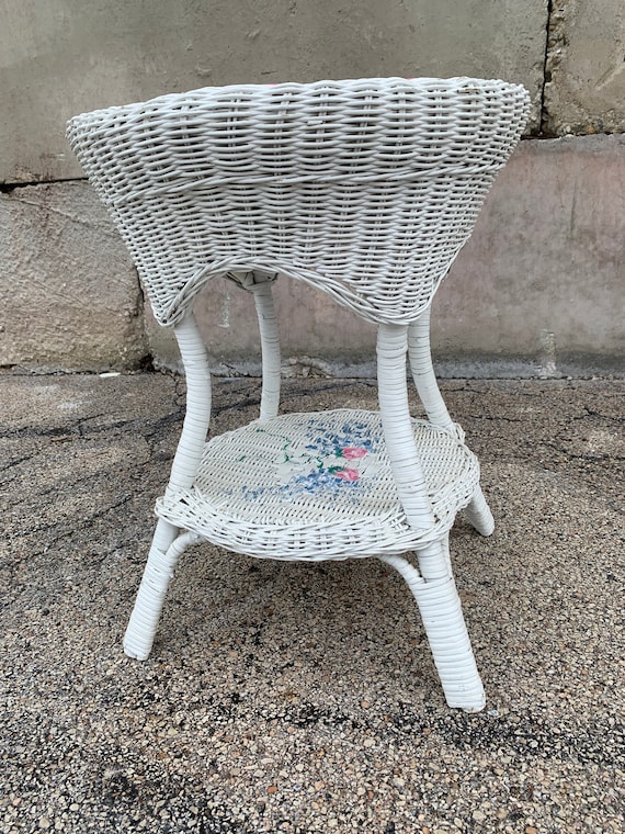 Vintage White Wicker Side Table W painted Roses Round Wicker End