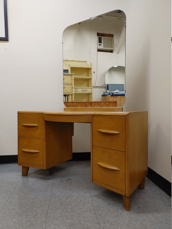Heywood wakefield vanity with mirror deals