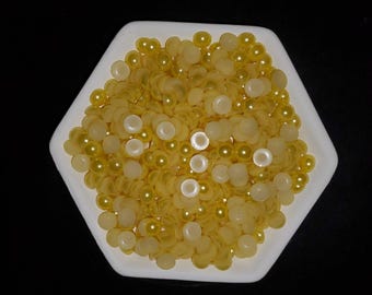 Yellow Resin Decoden Cabochon Flatback Pearls