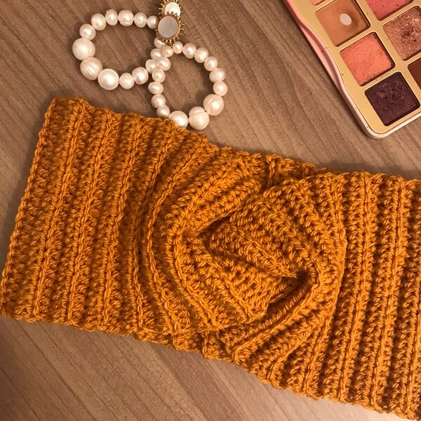 Bandeau en crochet