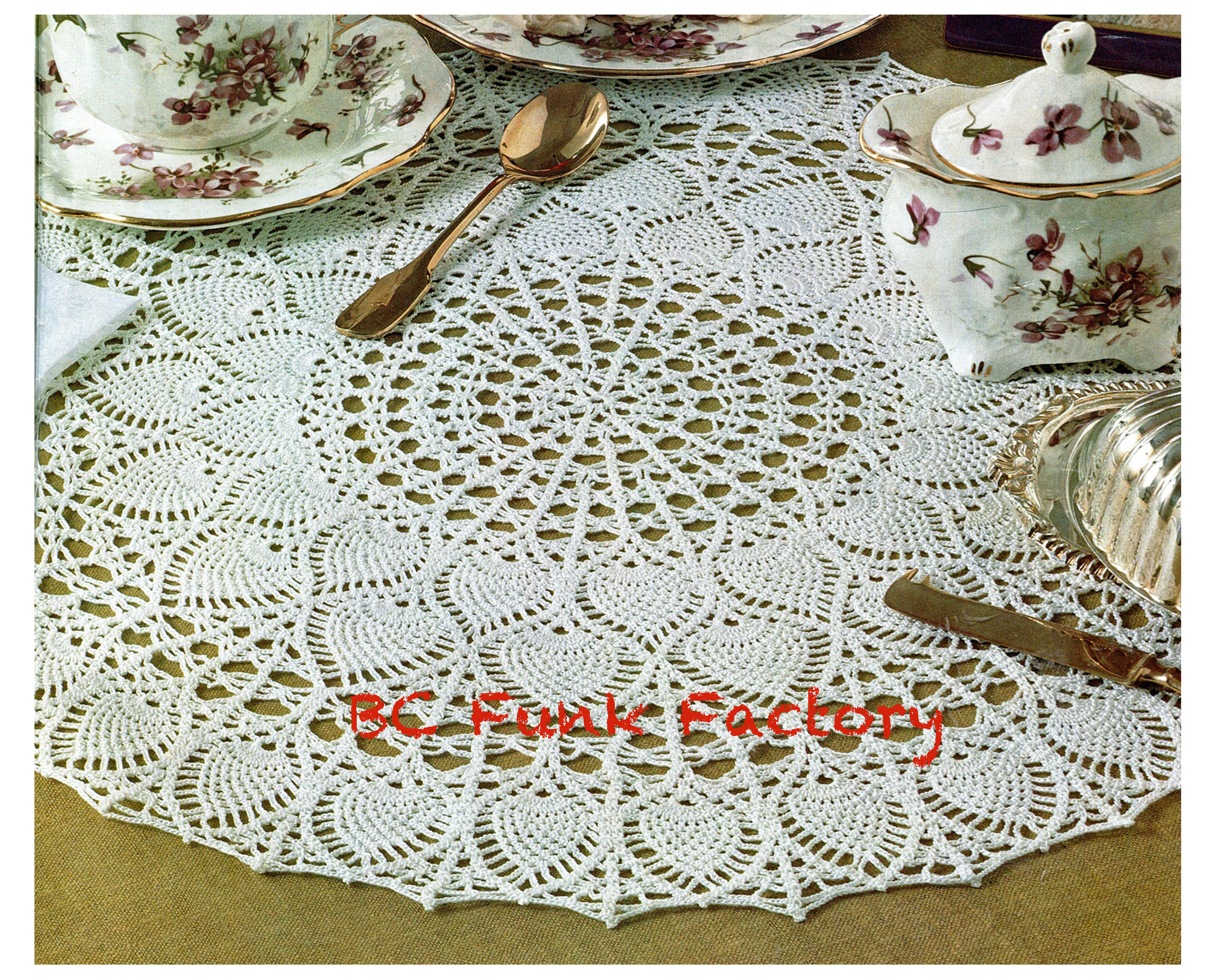 Vintage Crochet Centerpiece 8 Pineapple Doily PATTERN ONLY Vintage Crochet Centerpiece 8 Pineapple Doily PATTERN ONLY
