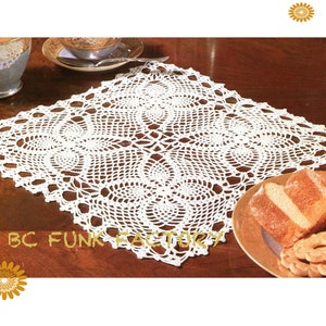 Pineapple Doily Crochet Pattern - Vintage Thread Crochet Square Centrepiece - DIY Crochet - PDF Crochet Pattern