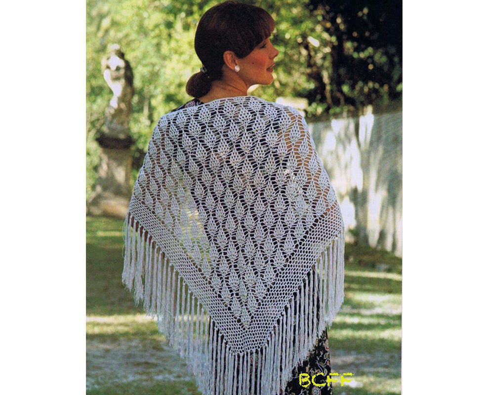 Vintage Pine Cone Motif Shawl