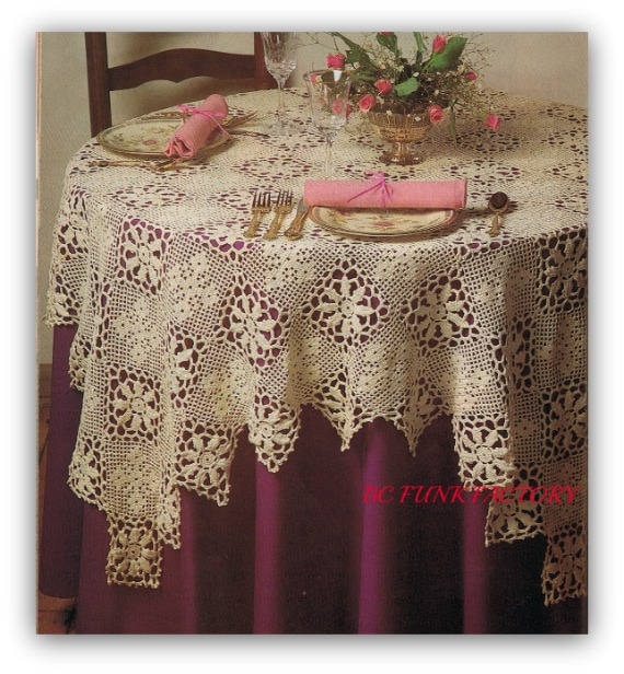 かぎ針編みのテーブルクロスのパターン 糸 かぎ針編みのレース