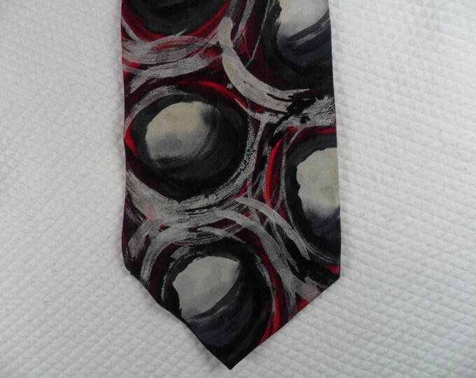 Vintage Robert Daskai Tie USA Signed Masha Kim made Pure Silk Red and Black Neck wear 54 x 3.75 Vintage Tie Shop T311