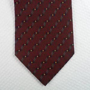 Vintage Roberto Villini Tie  Made Pure Silk   Geometric Fashion Necktie Red and Gold 54 x 4 Vintage Tie Shop T120