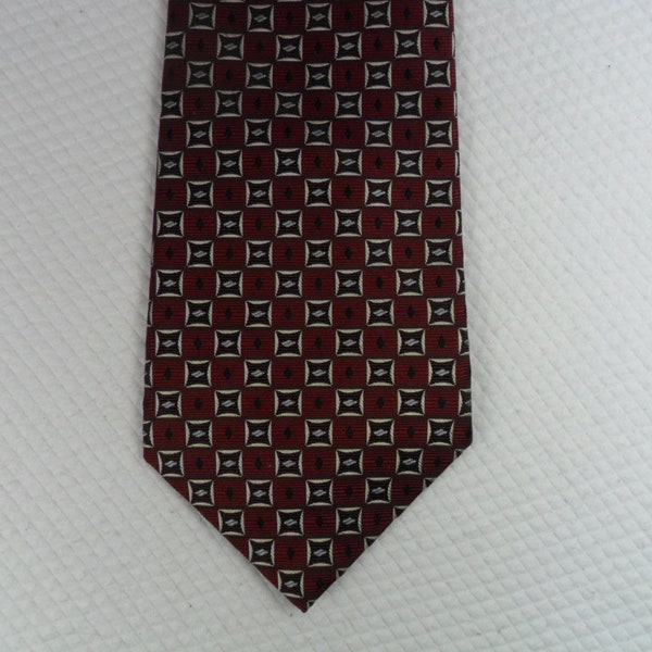 Burma Bibas Tie Pure Silk Red tie Geometric Silver outlined Squares NecktieCorbata Krawatte Cravatta Cravate 58 x 4 Vintage Tie Shop T1741