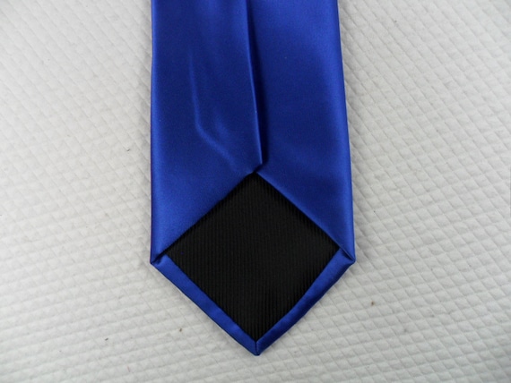 Vintage Geoffrey Beene Royal Blue Silk Tie - 56