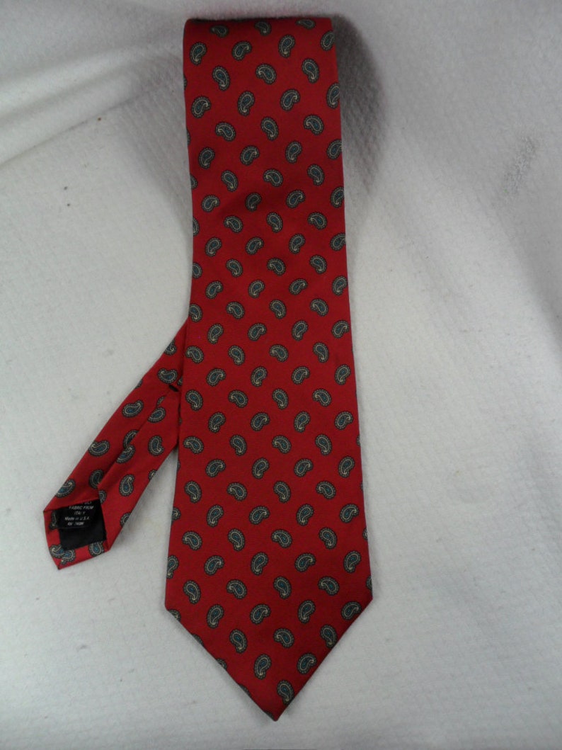 Vintage Buckingham Tie USA Italian Silk Red Mini Paisley - Etsy