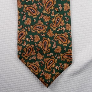 Vintage 70s Paisley Tie: Geometric Polyester Necktie, 54&quot;