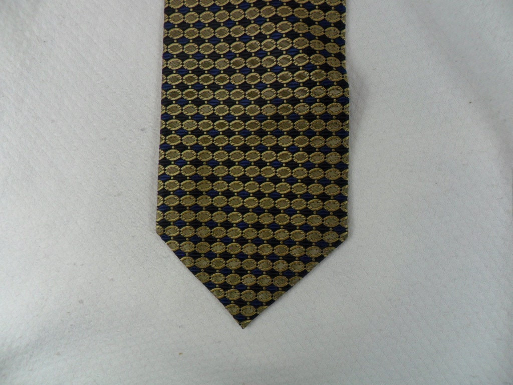 Vintage Haines and Bonner of London Tie Pure Silk Blue and Pink Geometric Square Necktie 58 x 3.25 Vintage Tie Shop T1186