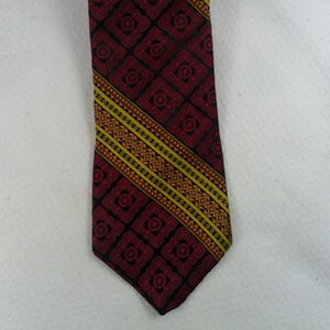 Vintage Hansom Tie Red Black Yellow and Gold  Geometric  Necktie 54 x 3.75 Vintage Tie Shop T107
