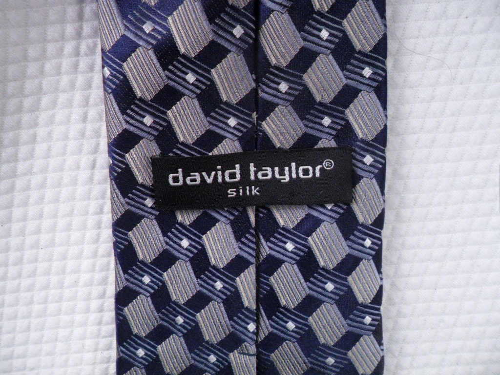 Vintage David Taylor Tie Blue and Gold Wave pattern