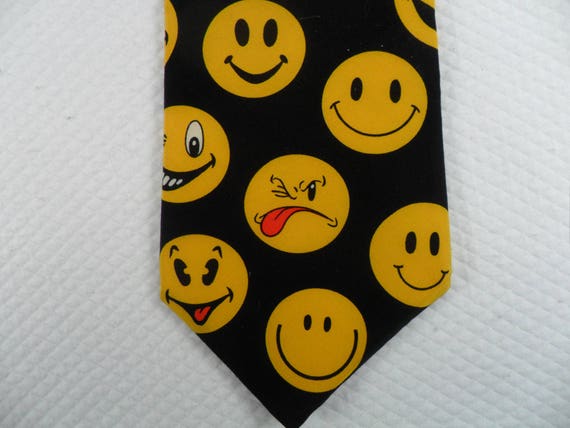 vintage smiley smile face tie mens tie