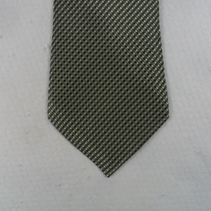 Vintage Van Heusen Tie USA  Black and Gold Weave Geometric pattern  Necktie 58 x 3.75 Vintage Tie Shop T549
