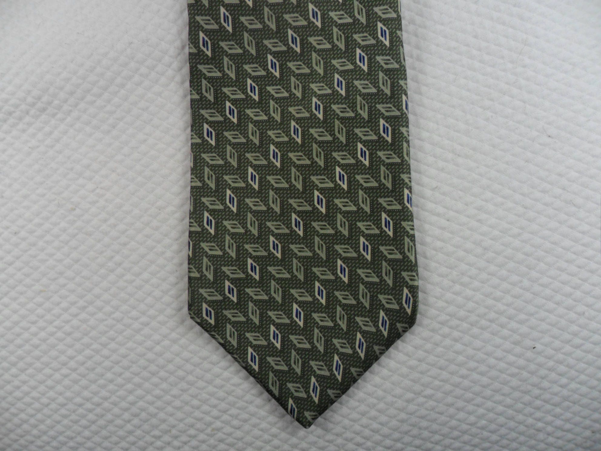 puritan zipper tie
