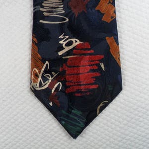 Vintage McGregor Tie USA Polyester Multi- color Abstract  Neck wear 56 x 3.5 Vintage Tie Shop T325