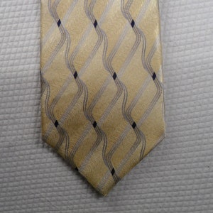Vintage J Ferrar Silk Tie: Gold & Silver Geometric Neckwear