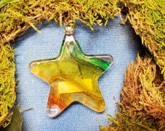 Star Suncatcher made with REAL Ethically Collected Snake Shed from Scarlet, Red-tail Boa Holiday Ornament, Unique Reptile Lover Gift Set