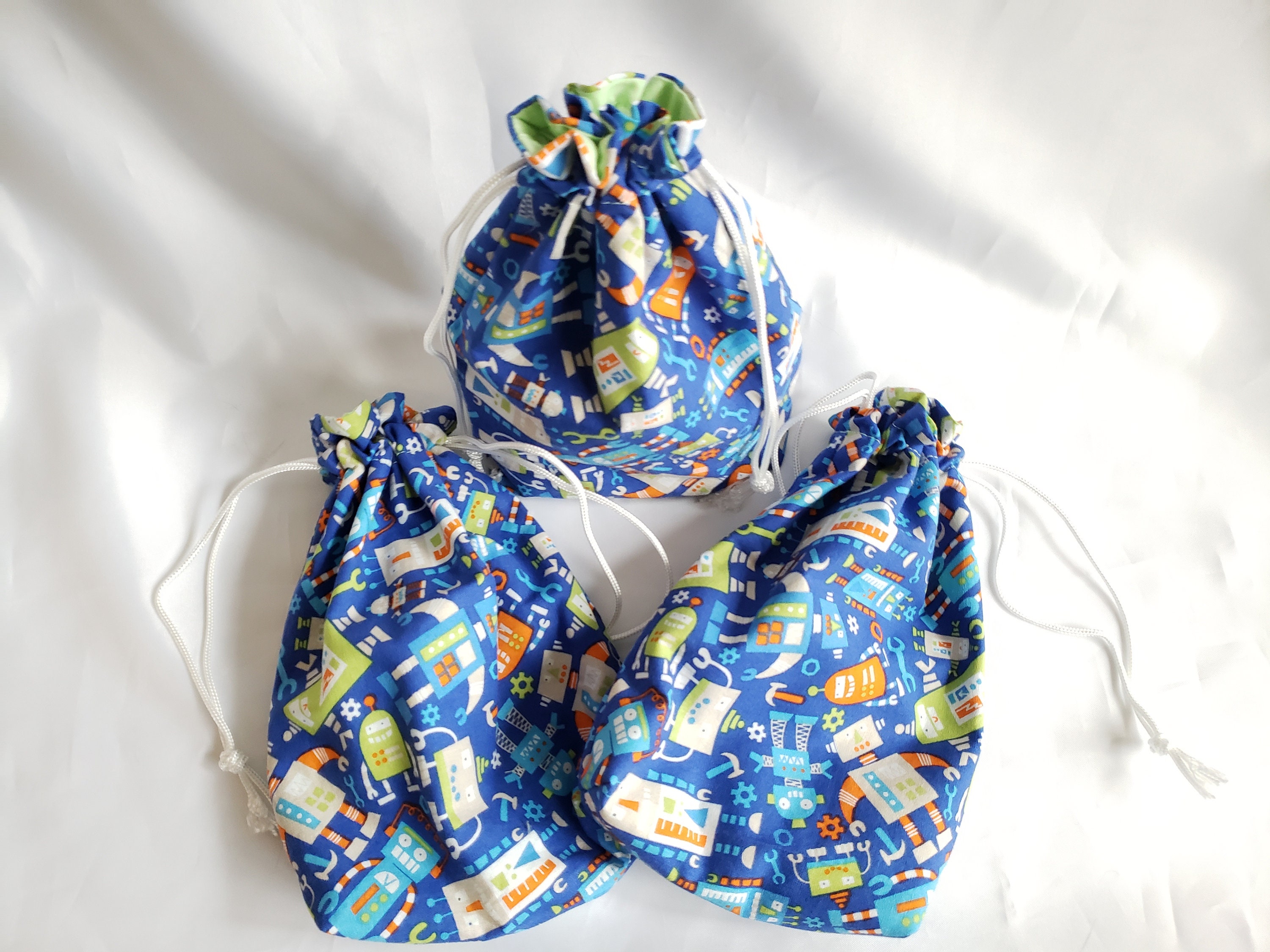 Alien Robots Drawstring Gift Bag, Party Favor Bags, Kids Travel Bag for ...