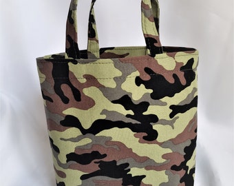 camo gift bag, small fabric tote with handles, military, hunters, gift for him or her, 7" x 9"