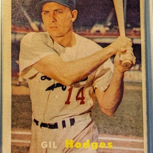 Authentische Topps 1957 # 80 Gil Hodges Brooklyn Dodgers PSA 4 Antique Super Eye Appeal original authentische Baseball-Karte 1,00 Ship
