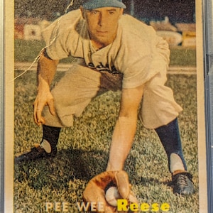 Authentische Topps 1957 # 30 Pee Wee Reese Brooklyn Dodgers PSA 1.5 Antique Super Eye Appeal original authentische Baseball-Karte 1,00 Ship