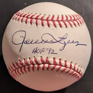 Antique Rollie Fingers Hall of Fame Oakland Athletics Vintage Autograhed Major League Authentic MLB baseball 1.00 shipping