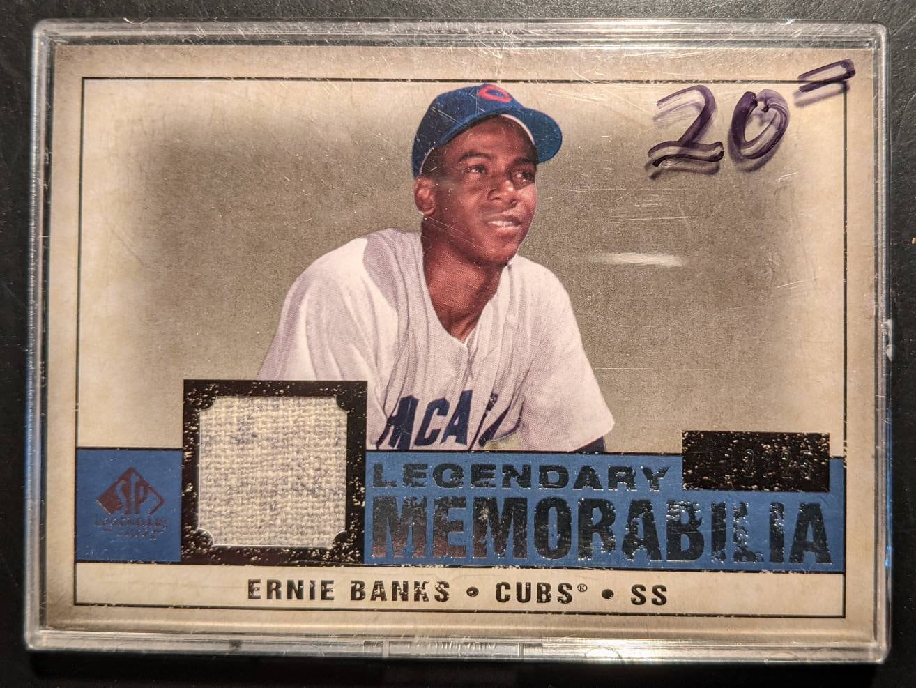 Ernie Banks Legendary Memorabilia Flannel Jersey Patch Card 