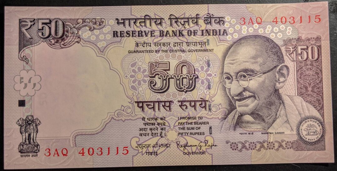 Mahatma Ghandi 50 Rupee Vintage Crisp Uncirculated India 50 Rupees ...